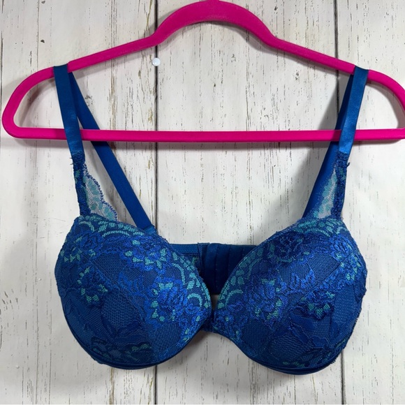 Frederick's of Hollywood Other - Frederick’s of Hollywood Blue Lace Push Up Bra 34D Underwire Padded